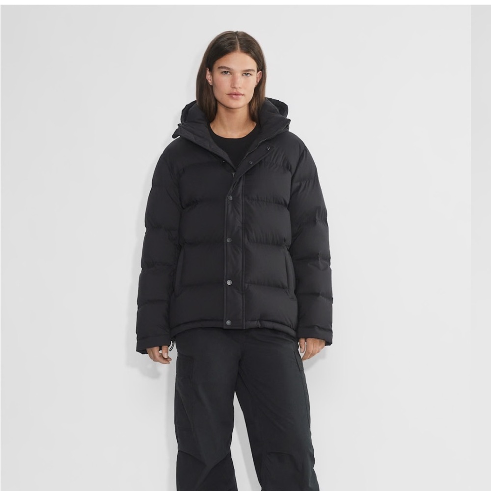 Black size XXS TNA super puff